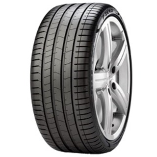 275/40 R20 Pirelli P-Zero Luxury Saloon Run Flat 1